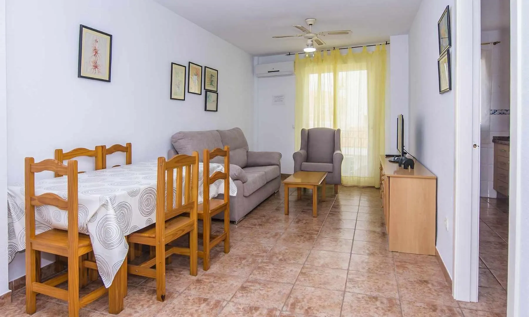アパート Apartamento Centrico カルボネラス